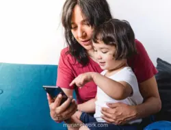 Perempuan Garda Terdepan Literasi Digital Anak