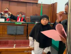 Terdakwa Perobohan Rumah Dinas Bea Cukai Surabaya Dituntut Satu Tahun Penjara
