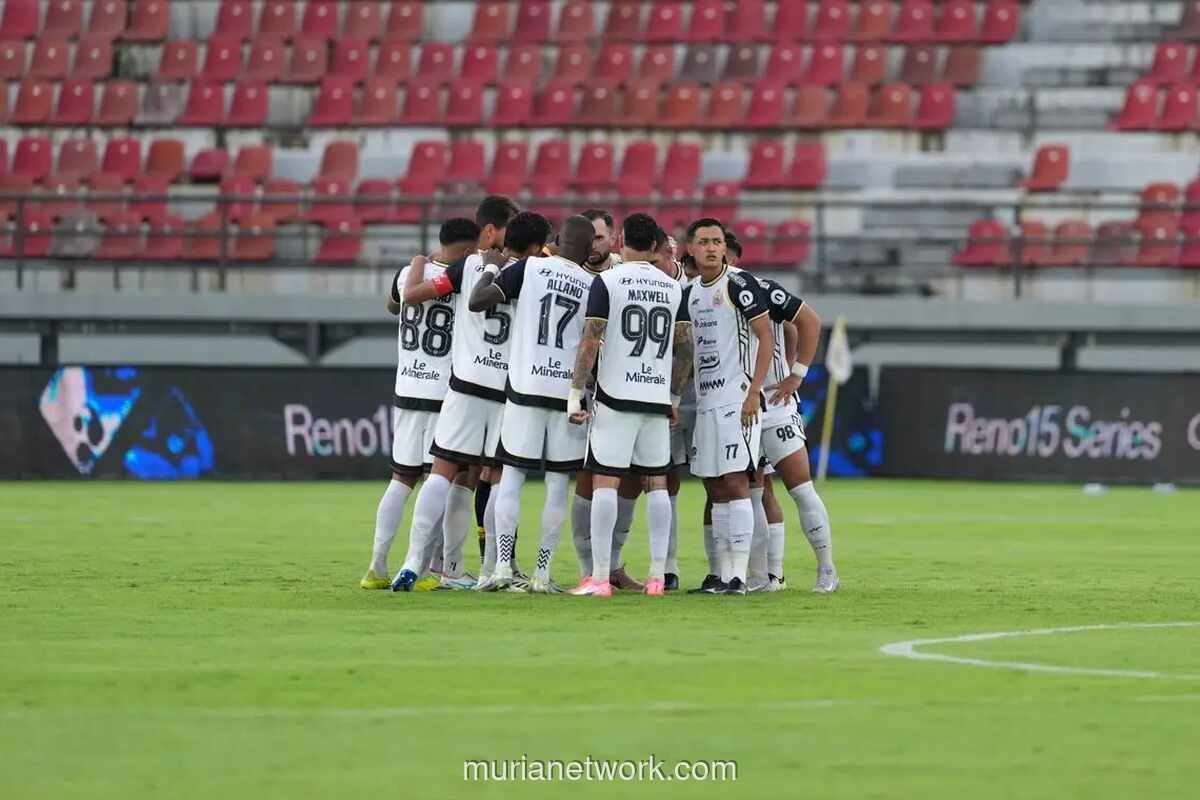 Persib Bandung Tekuk Persija 2-1, Melaju ke Final Piala Presiden 2026