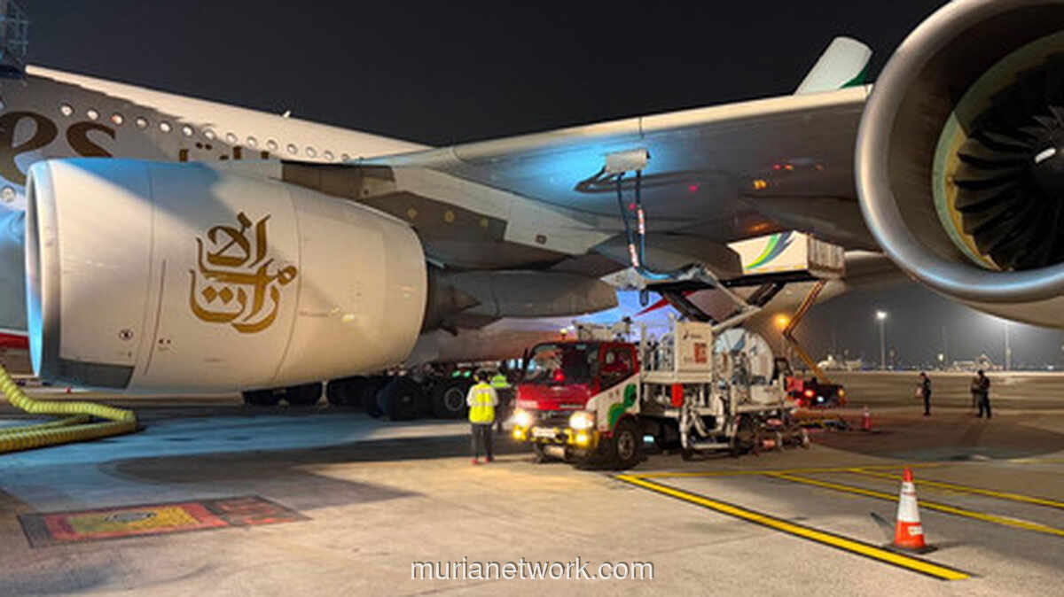 Pertama Kali, Airbus A380 Emirates Mendarat di Soekarno-Hatta dan Diisi Avtur Pertamina
