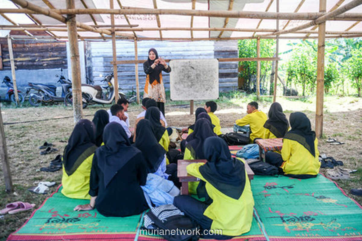 Pemerintah Buka Peluang Kenaikan Gaji Guru, MyPertamina Gelar Promo HUT RI