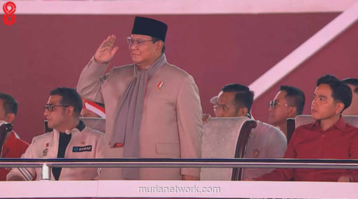 Prabowo dan Gibran Hadiri Karnaval HUT ke-81 RI di Monas