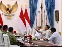 Prabowo Terima Laporan TNI soal Pembangunan Jembatan Desa hingga Bakti Sosial HUT RI