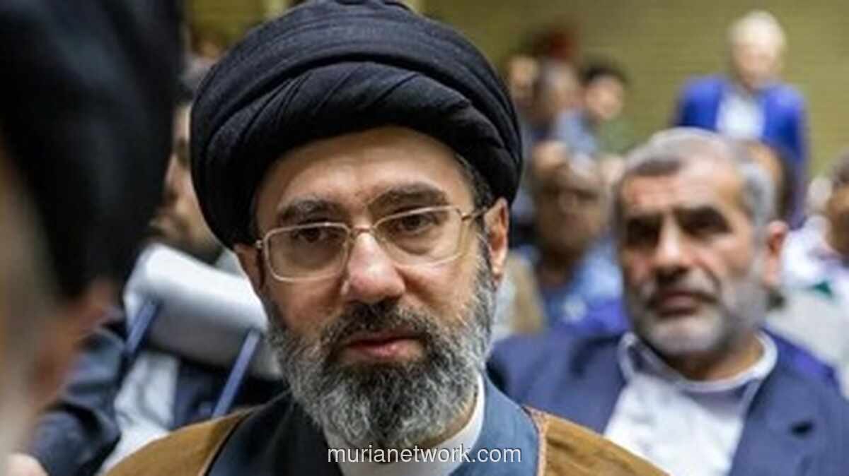 Pezeshkian: Komunikasi dengan Pemimpin Tertinggi Iran Sangat Sulit