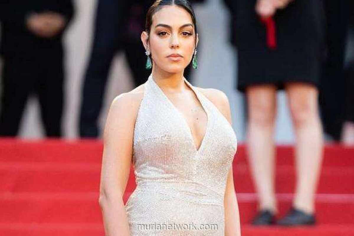 Georgina Rodriguez, dari Pramuniaga Gucci hingga Menjadi Istri Cristiano Ronaldo
