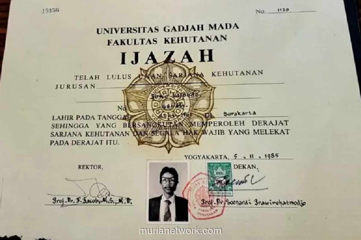 PTUN Tolak Keberatan UGM, Salinan Ijazah dan Transkrip Jokowi Tetap Informasi Terbuka