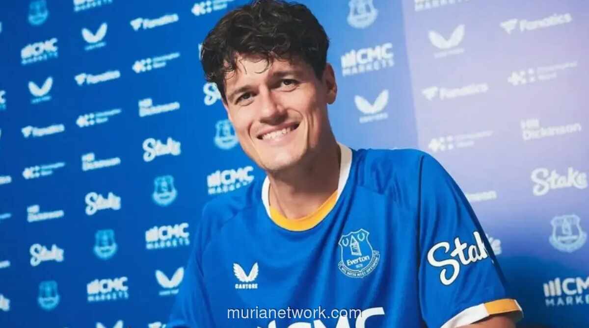 Everton Resmi Rekrut Christian Norgaard dari Arsenal