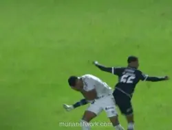 Santos Ditahan Remo 0-0, Pelanggaran Keras Warnai Laga
