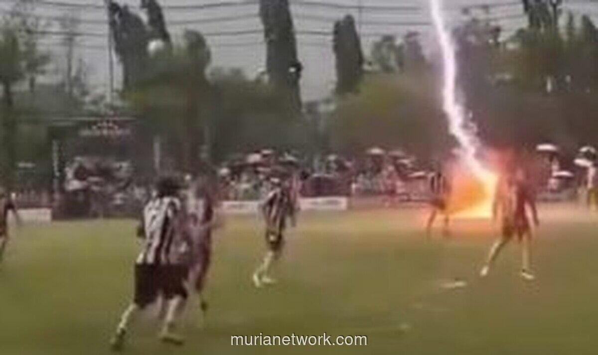 Petir Sambar Lapangan Sepak Bola di Thailand, Satu Pemain Tewas