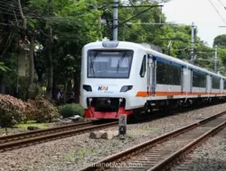 Perempuan 20 Tahun Tewas Tertabrak Kereta Bandara di Palmerah