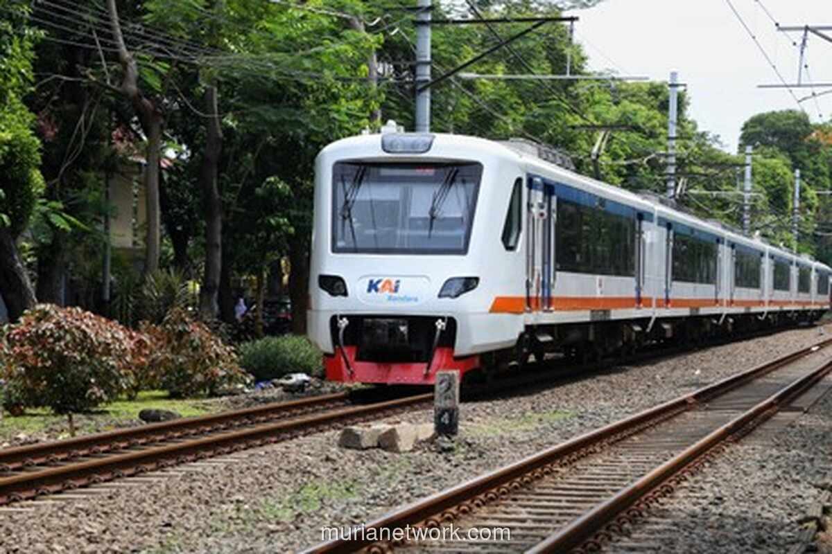 Perempuan 20 Tahun Tewas Tertabrak Kereta Bandara di Palmerah