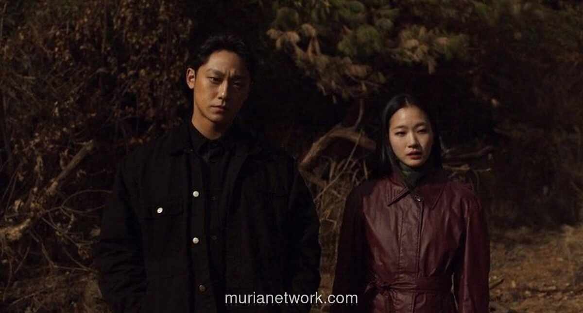 Sinopsis Film Korea Exhuma: Kim Go Eun Jadi Dukun Pengusir Roh Jahat