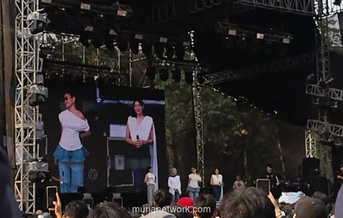 Vierratale Kejutkan Penonton Bangor Fest dengan Aksi Nostalgia Bareng Princess