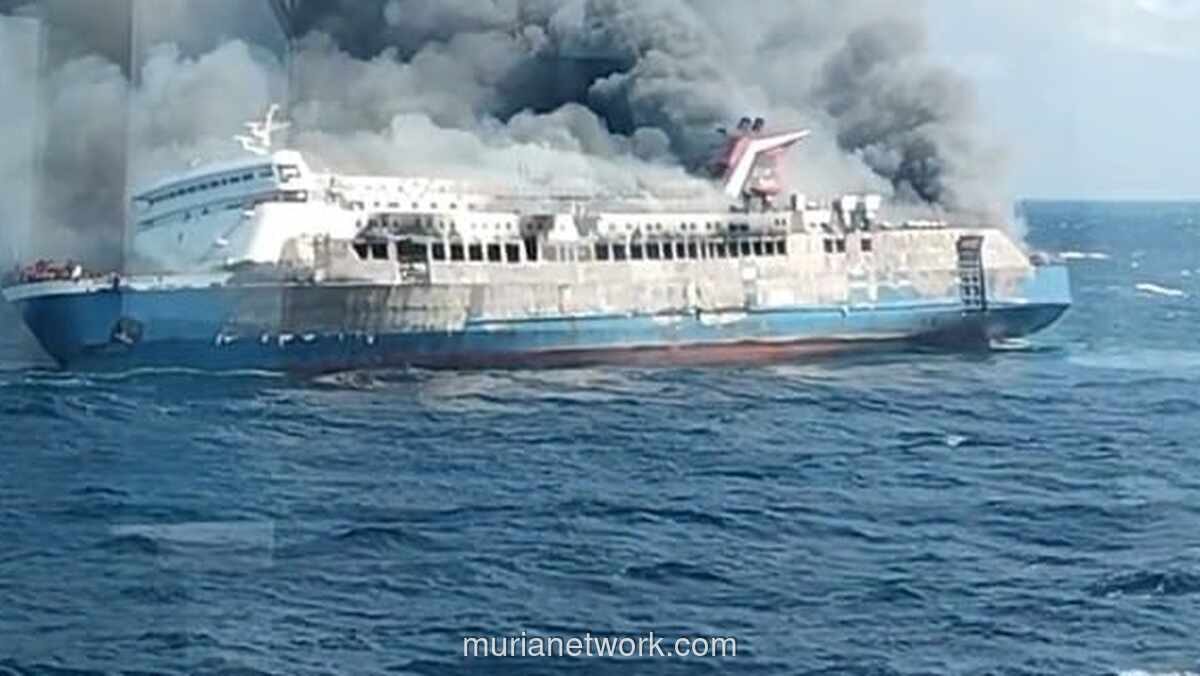Kapal Terbakar di Perairan Sumenep, Penumpang Dievakuasi Kapal Lintas