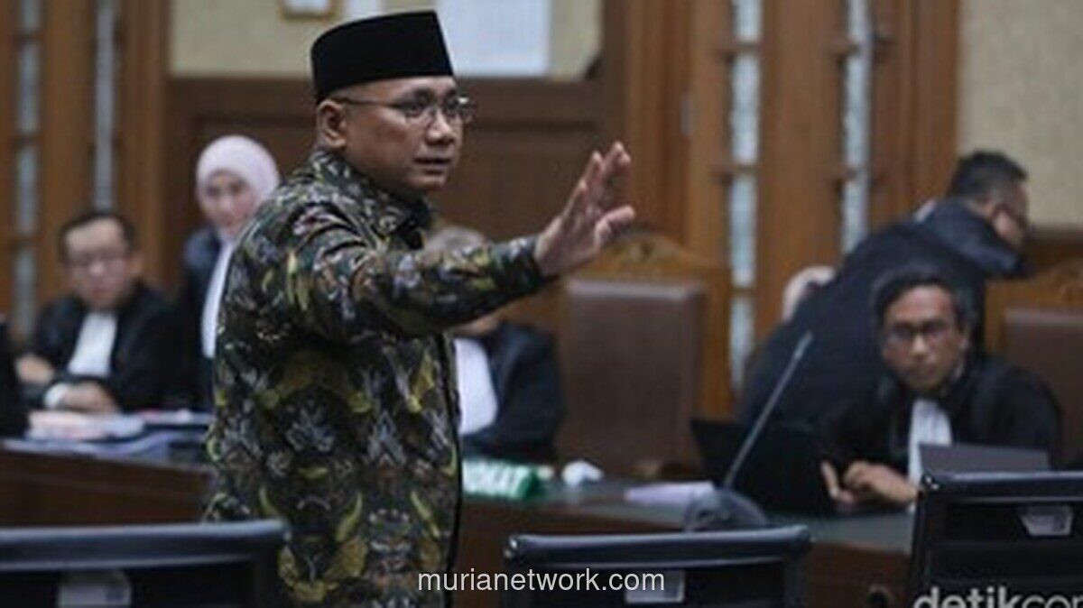 Mantan Menag Yaqut Didakwa Korupsi Kuota Haji, Negara Rugi Rp622 Miliar