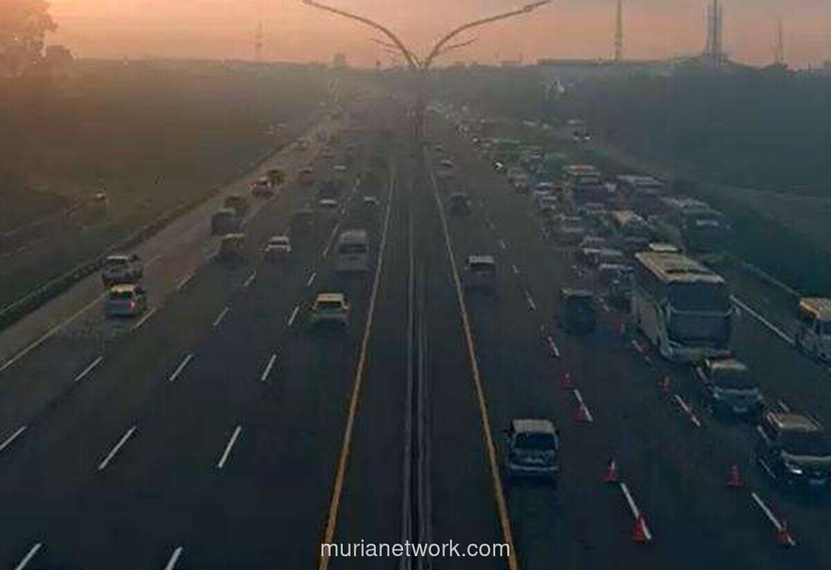 Tol Japek Macet Parah, Contraflow Diberlakukan di KM 23-28