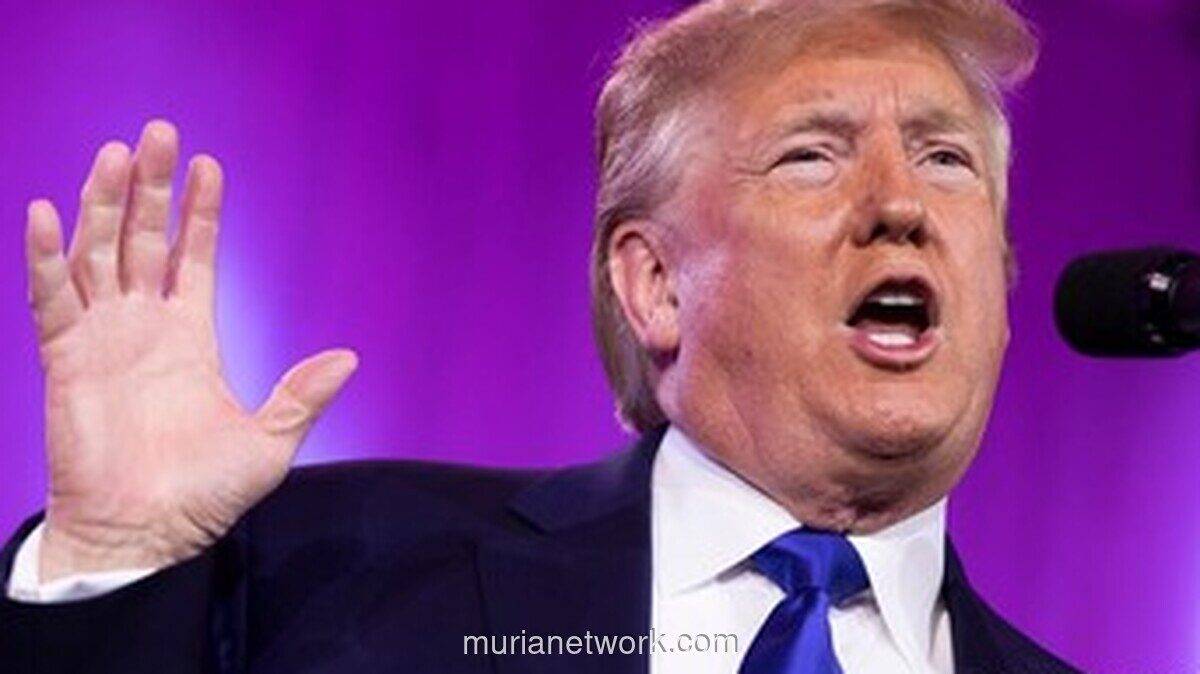 Trump Diam-diam Tinggalkan Turki dengan Penerbangan Rahasia