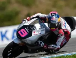 Veda Ega Akui Masih Banyak Kesalahan, Bos Honda Team Asia Justru Puji Startnya di Moto3 Inggris