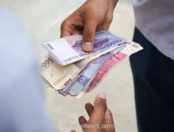 Viral Jukir Liar di Cibodas Paksa Wisatawan Bayar Parkir, Bupati Turun Tangan