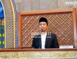 Kritikus MBG Media Wahyudi Askar Jadi Khatib Jumat di Masjid Kampus UGM
