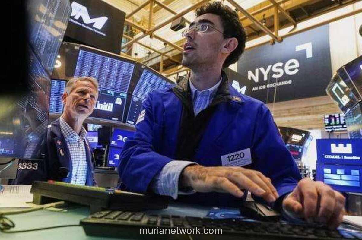 Wall Street Bervariasi, Saham Teknologi Tekan S&P 500 dan Nasdaq
