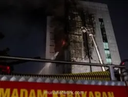Kebakaran Gedung Bapenda DKI Jakarta, Warga Sempat Dengar Dua Kali Ledakan